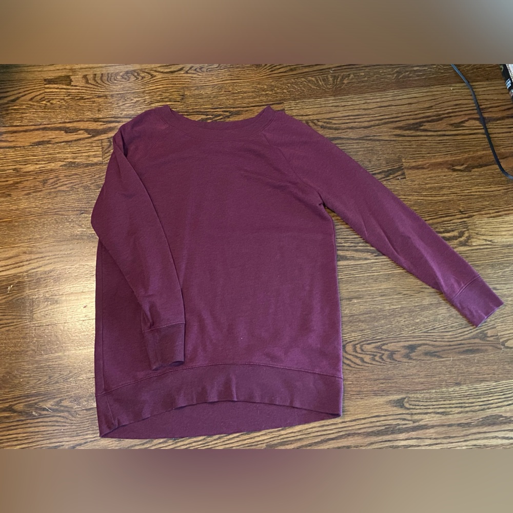 Sweatshirt